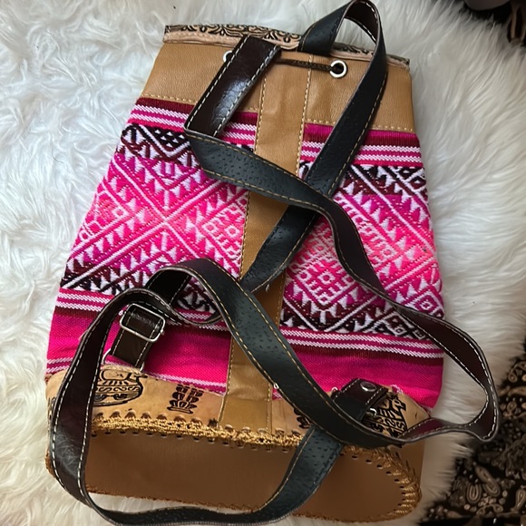 Peruvian Backpack - Picture 2 of 2